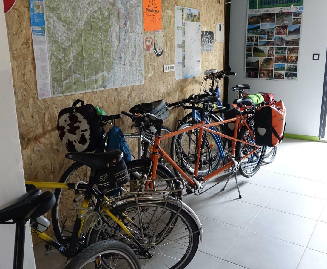 Velo Gite Valence Valence  Ngoại thất bức ảnh